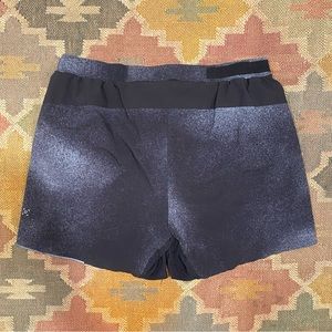 Lululemon T.H.E. Short 7”